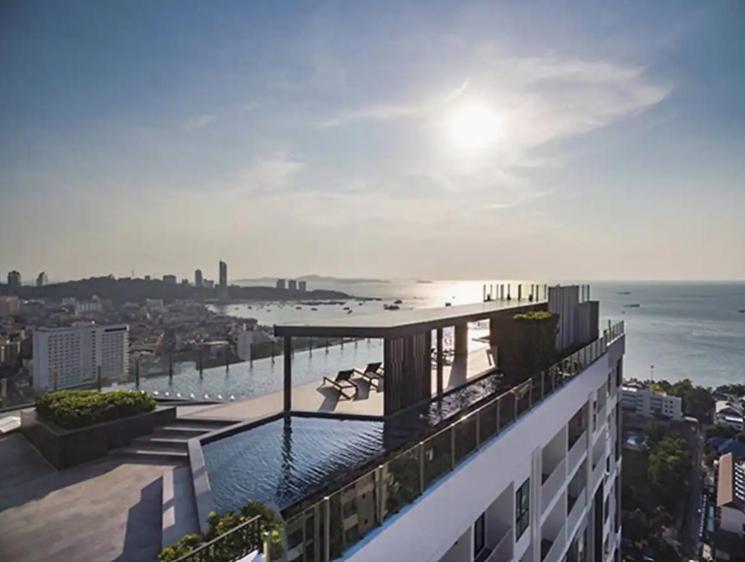 Great Location With Infinity Pool - Central Pattaya Apartment Exterior foto